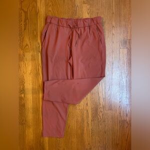 Lululemon On the Fly Pants